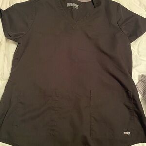 Greys Anatomy scrub top
Size XL